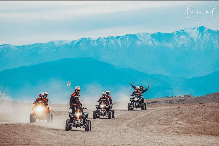 Marrakech: Excursión por el desierto de Agafay con quad, paseo en camello y cena