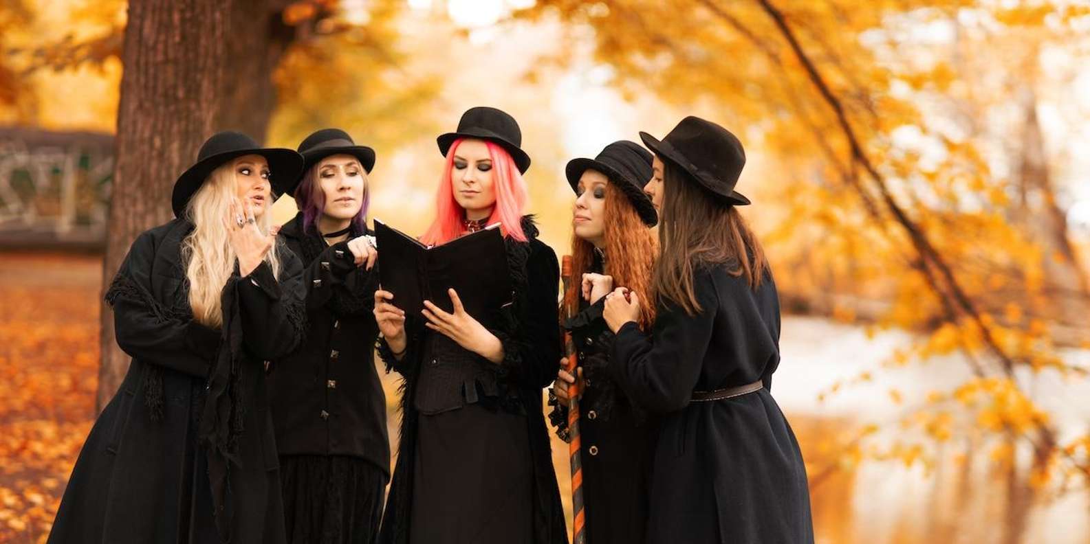 Nova Orleans: Excursão a pé pelo Garden District do Witches Coven |  GetYourGuide, image size:1585x792