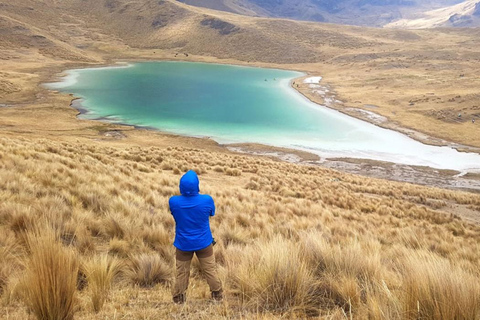 Ayacucho: Aventura na Lagoa Verdeqocha |Privado