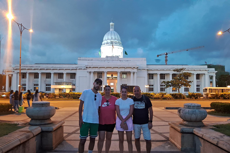 Colombo: Food tour by Tuk Tuk Evening Private Tour Colombo Food Tour by Tuk Tuk Evening Private Tour