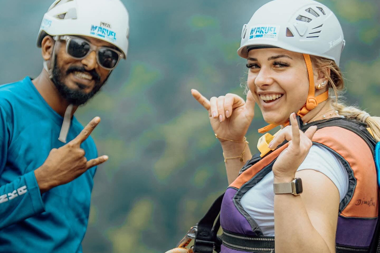From Kandy: Lakshapana Waterfall Bungee Jump with Pickup