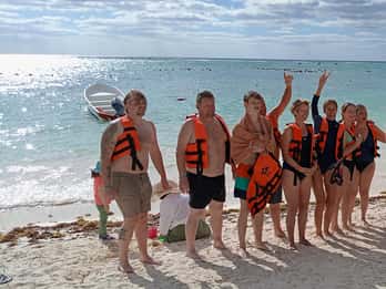 Akumal: Swimming with Turtles Tour