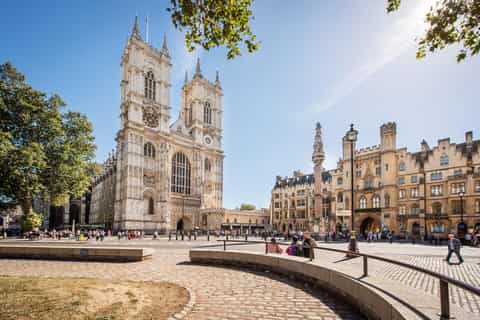 Guided Westminster Abbey tour with Royal Heritage Guide