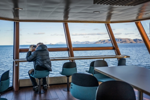 Au départ de Svolvær : Croisière silencieuse dans les îles Lofoten et le Trollfjord