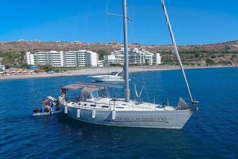 Lindos-Rhodes: Sailing Trip with Lunch and Drinks