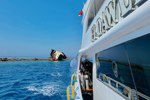 Sharm El Sheikh: Tiran Island Boat Trip w Snorkeling & Lunch