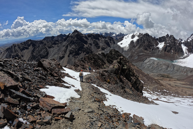 Bolivia: Climbing Mount Pequeño Alpamayo 5,430 m Bolivia: Climb to Little Alpamayo Mountain, 5,430 m