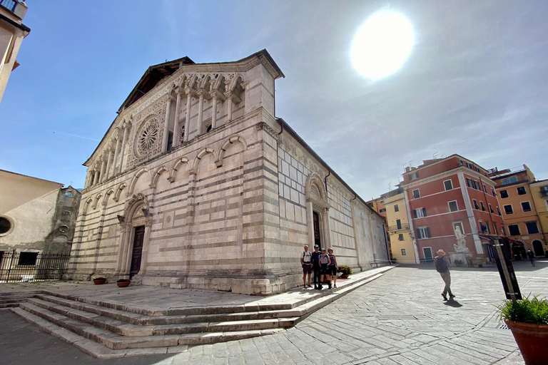 E-Bike Tour to the Carrara Marble Quarries with lard tasting