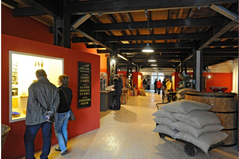 Hamburg Flex Pass: Cruises, Kiez Tours & Top Attractions 2 Attractions Pass