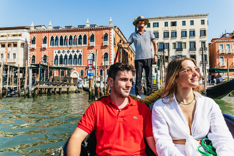 Venice: Private Gondola Ride along Grand Canal Private 30-Minute Grand Canal View Gondola Ride