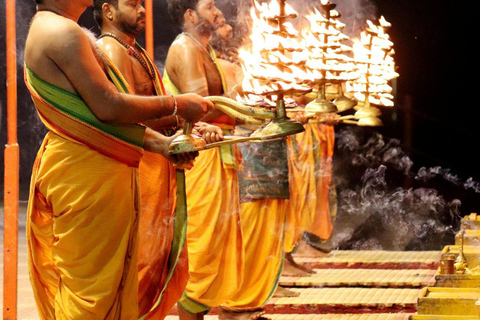 Delhi: tour di 7 giorni a Rishikesh con yoga, ayurveda e meditazioneDelhi: tour di 7 giorni a Rishikesh tra yoga, ayurveda e meditazione