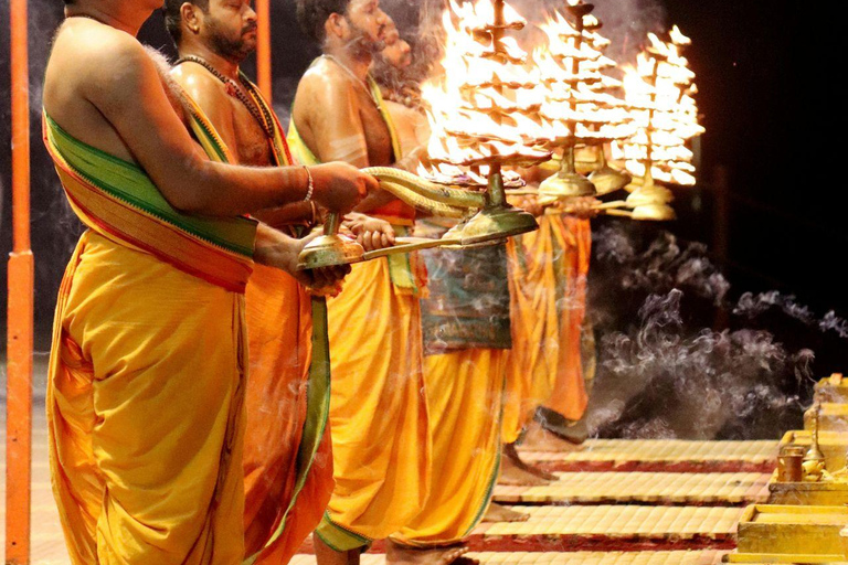 Delhi: tour di 7 giorni a Rishikesh con yoga, ayurveda e meditazioneDelhi: tour di 7 giorni a Rishikesh tra yoga, ayurveda e meditazione