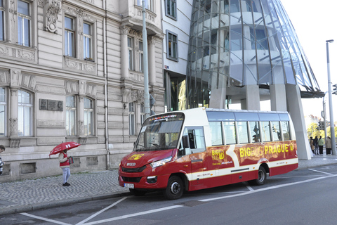 Praga: Tour del Big Bus in autobus Hop-on Hop-off e crociera sul fiume Moldava24 ore di autobus senza crociera sul fiume