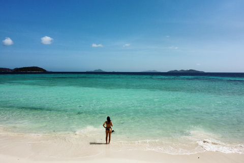 Dalla città di Coron: tour in barca delle spiagge e delle isole con pranzo