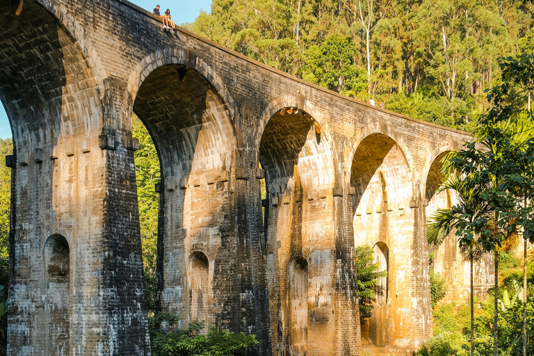 Sri Lanka: 6-Day Photography Tour with Hotel & Guide