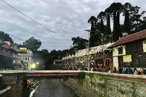 Kathmandu: Golden Hour at Pashupatinath Temple