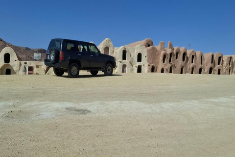 Experience it in the Tunisian desert in Sabria Experience the Tunisian desert in Sabria