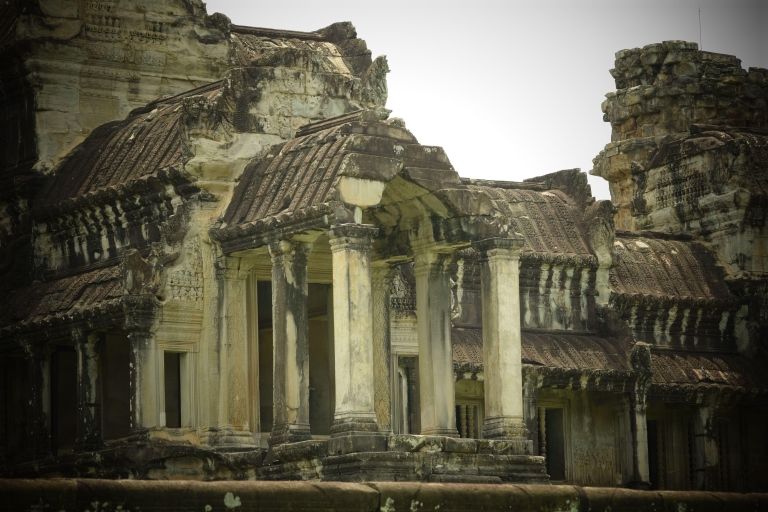 2-Tages-Tour Angkor Ta Prohm, Tonle Sap See und Banteay Srey