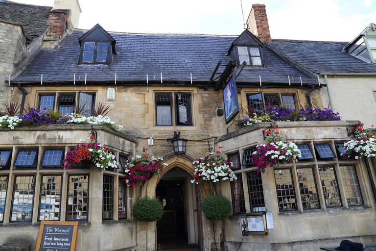 科茨沃尔德与牛津：托尔金主题之旅一日自驾游