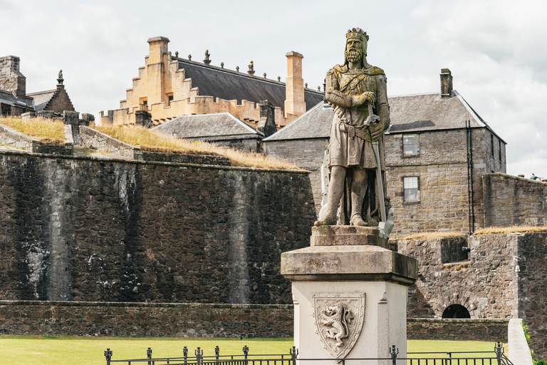 Från Edinburgh: Loch Lomond, Stirling Castle &amp; Kelpies TourFrån Edinburgh: Loch Lomond, Stirling Castle och Kelpies