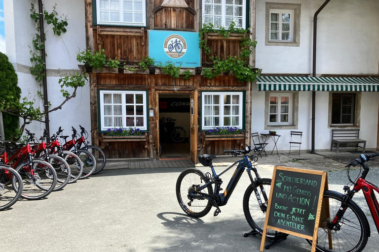 Wycieczka e-rowerem po Schilcherland z ekskluzywną degustacją winSchilcherland E-Bike Tour with Exclusive Wine Tasting