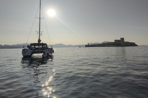 Marseille Mini Cruise Tour on a Catamaran