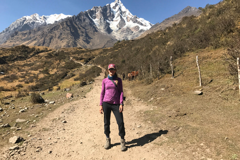 Classic Salkantay Trek 5 days to Machupicchu with lux domes