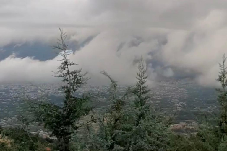 Patras: Escursione all&#039;alba a Panachaiko con colazione e cascata