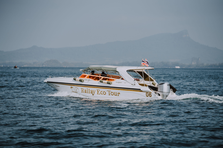 Krabi : tour en bateau privé de luxe à grande vitesse des 4 îlesDemi-journée