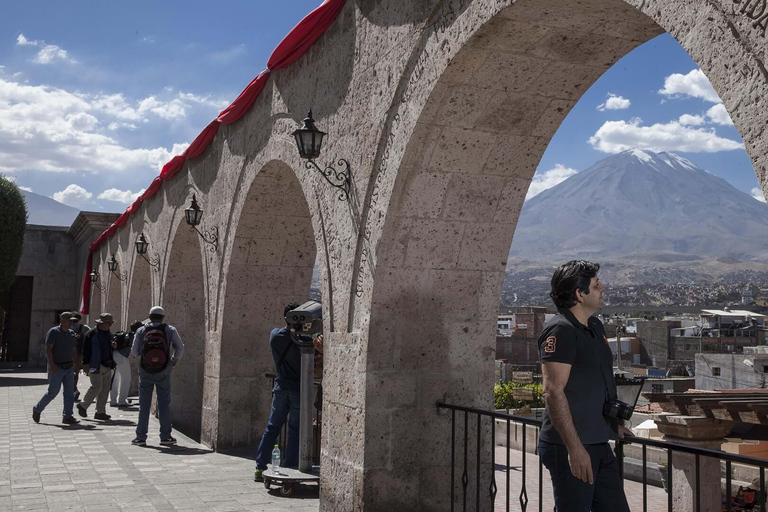 Arequipa: City Tour with Scenic Route and Outlet Shopping