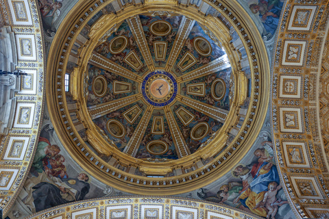 Rome: St. Peter’s Basilica & Underground Tombs Tour Group Tour in French