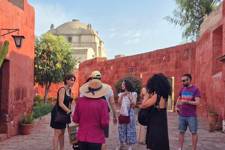 Arequipa: City Tour and a visit to the Monastery of Santa Catalina Arequipa: City Tour and Visit to the Santa Catalina Monastery