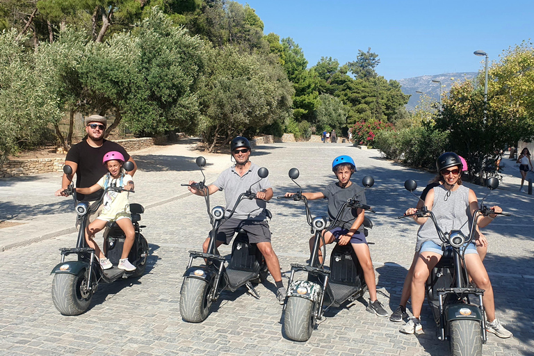 Athen: Geführte E-Scooter-Tour im Akropolis-Gebiet