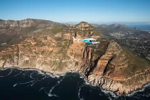 Cape Town: Chapmans "Peek" Helicopter Flight