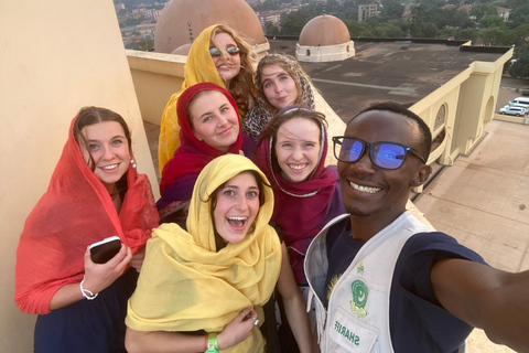 Kampala's Faith, Knowledge & Royalty: A Day Tour with Pickup