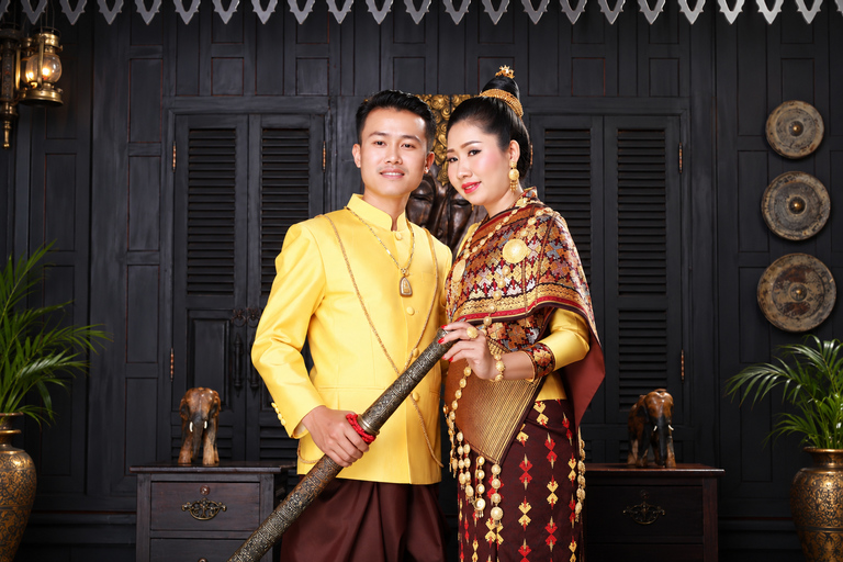 Vientiane: Premium Traditional Costume Photoshoot Vientiane: Premium Traditional Costume Photoshoot