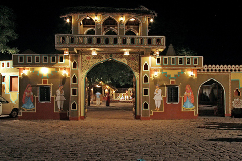 Jaipur: Tour culturale serale e cena a Chokhi Dhani