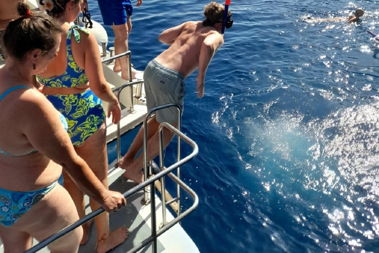 Kefalonia: Island Crossing, Zakynthos Navagio & Blue Caves