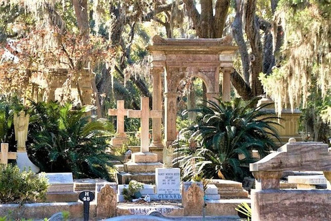 Savannah Bonaventure Walking Tour with Transportation Savannah: Bonaventure Cemetery Walking Tour