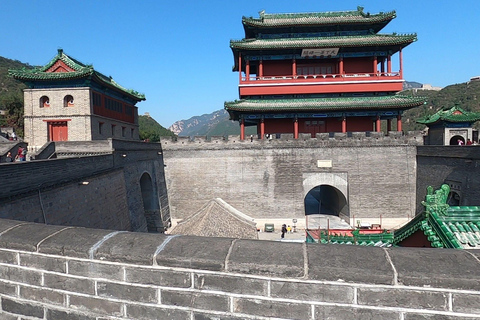 Tour en grupo reducido de la Gran Muralla de Juyongguan y la Vía Sagrada