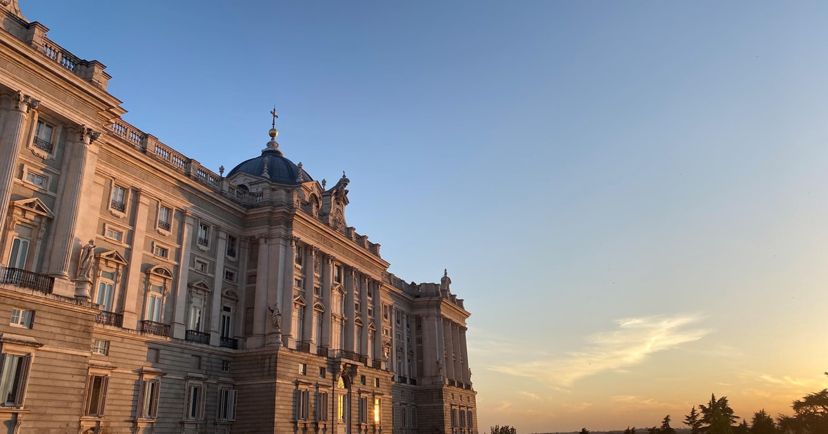 Architectuur Tour Oud Historisch Madrid met een architect GetYourGuide