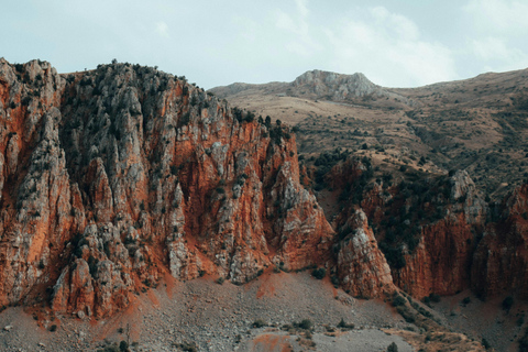 Yerevan: Khor Virap, Noravank, Areni & Jermuk Tour