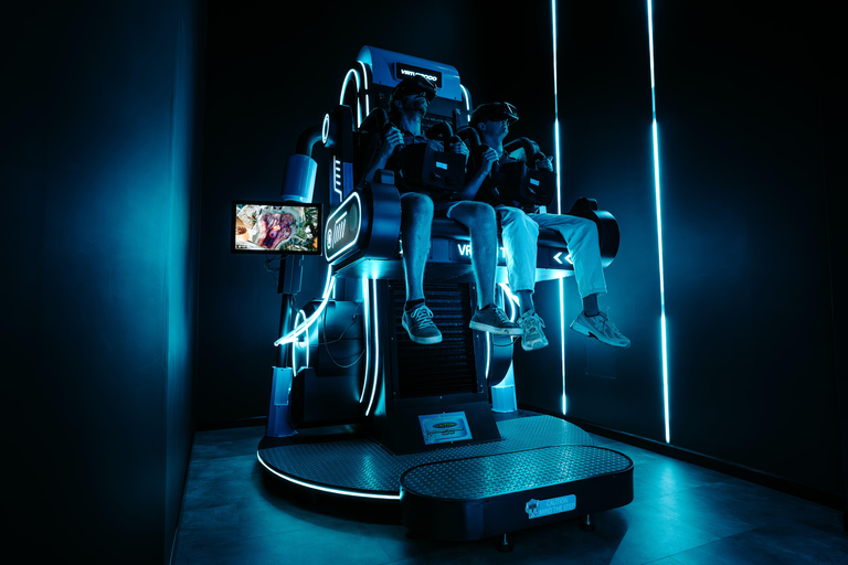 Leuven: Ultimate VR Simulator Experience – 3 Games + Drink