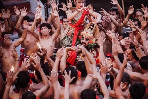 Découvrez Bali : Sports nautiques, culture et délices culinaires