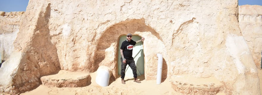 Au départ de Djerba : Excursion de 2 jours à Tozeur, l'oasis de montagne matmata