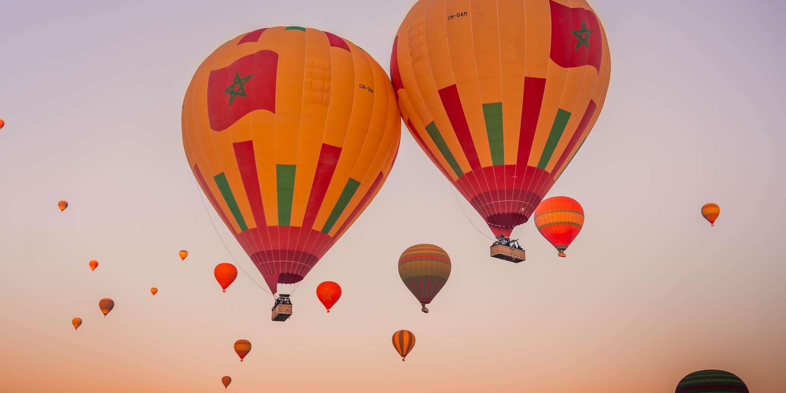 Marrakech: Hot Air Balloon Flight with Berber Breakfast