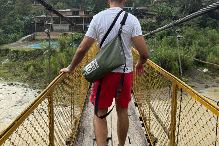 Cali: Day trip to San Cipriano. Adventure in rivers, little witches, and waterfalls