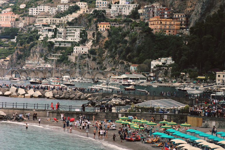 Rome: Pompeii & Amalfi by Car, Suv, Van NO 50 people BUS !!!