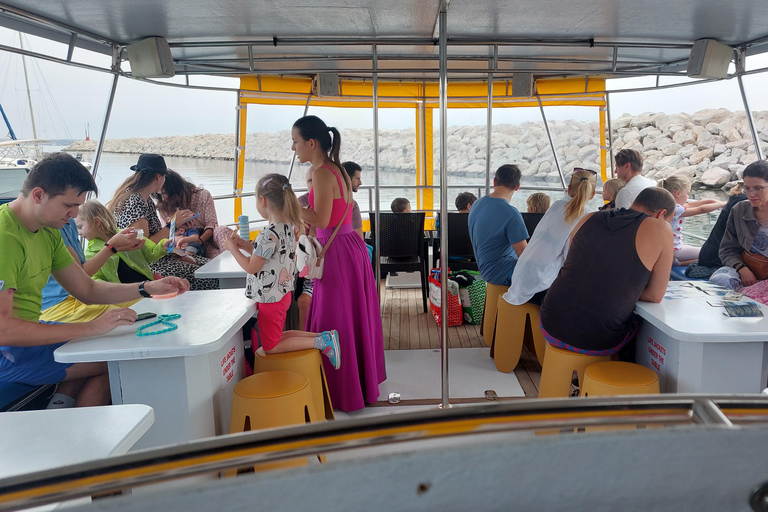 Larnaca: Yellow Submarine Swim Cruise with Unlimited Drinks