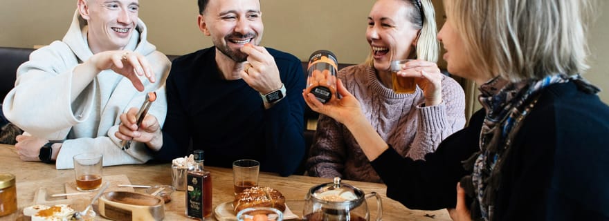 Visite culinaire avec visite d'un bar sur les toits à Helsinki